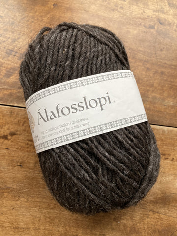 Alafosslopi - 0052 - Black Sheep Heather